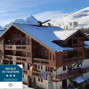 Appartement T2 Meublé Tourisme 3 étoiles Confort Linge De Lit-serviettes-ménage-parking Privé Avec Superbe Vue Et Au Pied Des Pistes, Les Deux Alpes